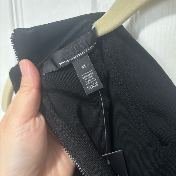 Black Sleeveless Top - Picture 7 of 8